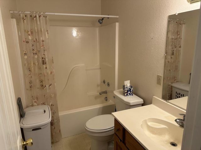 7520 Private Road 8927, West Plains, MO 65775