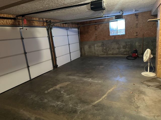 7520 Private Road 8927, West Plains, MO 65775