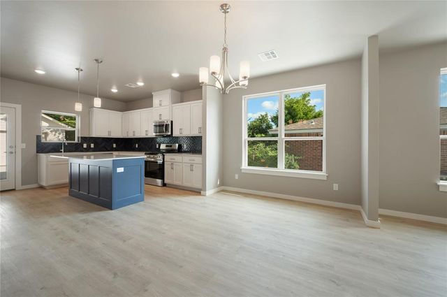 2122 Sherman Avenue, Oklahoma City, OK 73111