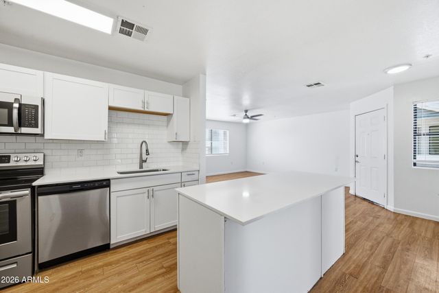 3065 N 67th Avenue Apt 217, Phoenix, AZ 85033