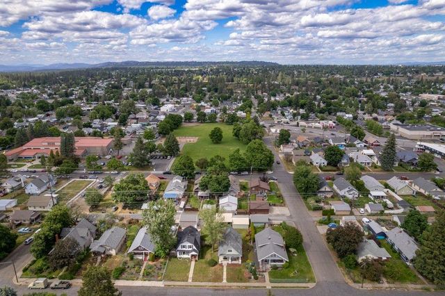 1908 W Montgomery Ave, Spokane, WA 99205