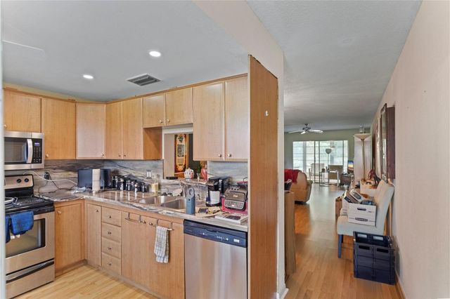 2302 Lucaya Lane L4, Coconut Creek, FL 33066