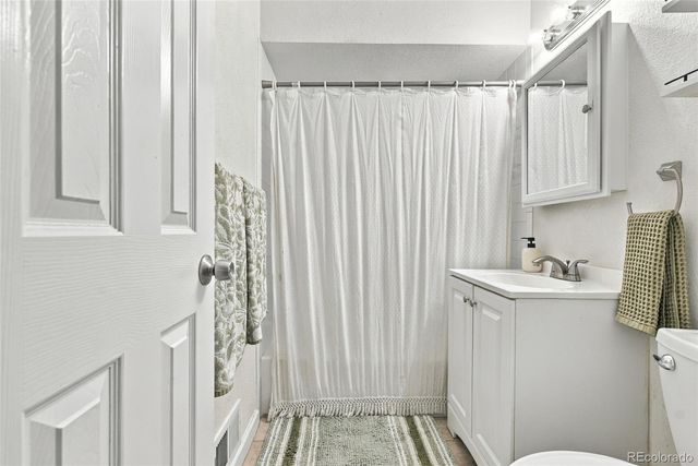 10607 Lowry Place, Aurora, CO 80010