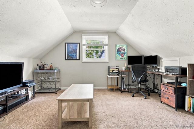 10607 Lowry Place, Aurora, CO 80010