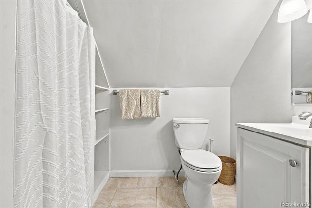 10607 Lowry Place, Aurora, CO 80010