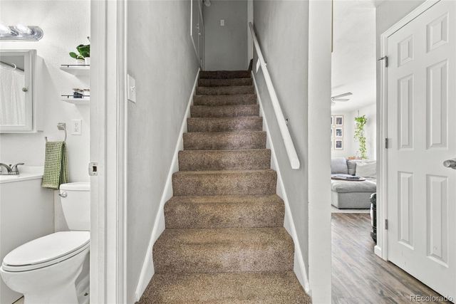 10607 Lowry Place, Aurora, CO 80010
