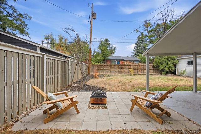 10607 Lowry Place, Aurora, CO 80010