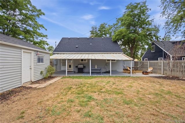 10607 Lowry Place, Aurora, CO 80010