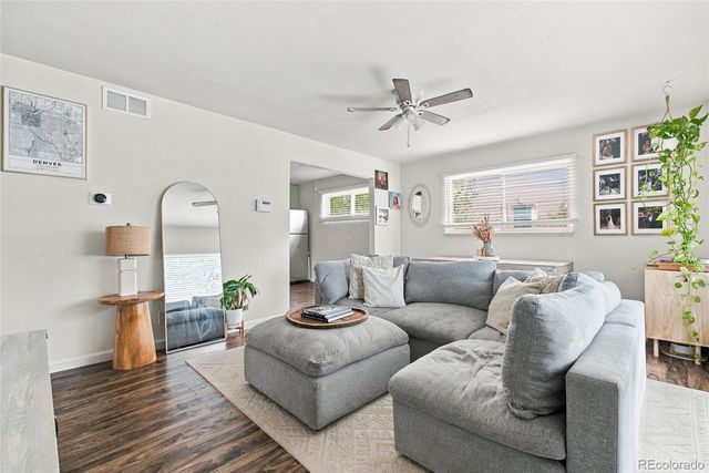 10607 Lowry Place, Aurora, CO 80010