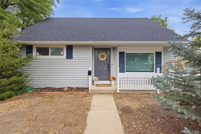 10607 Lowry Place, Aurora, CO 80010