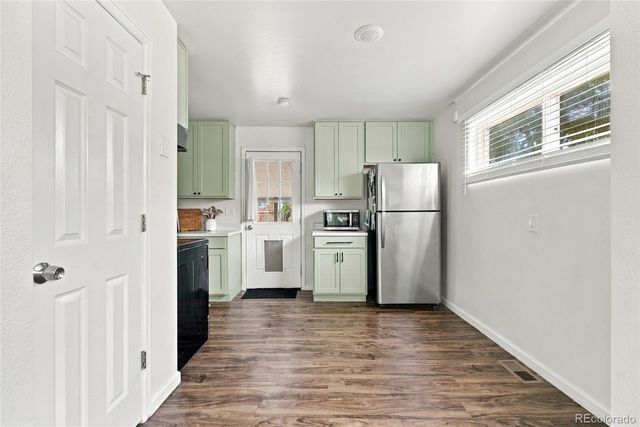 10607 Lowry Place, Aurora, CO 80010