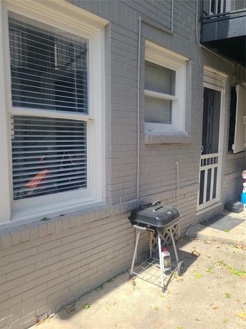 4414 Woodside Street 10, Houston, TX 77023