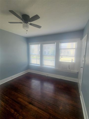 4414 Woodside Street 10, Houston, TX 77023