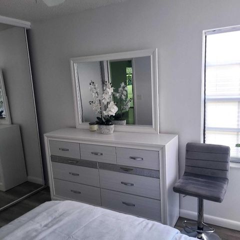 5267 Europa Drive N, Boynton Beach, FL 33437