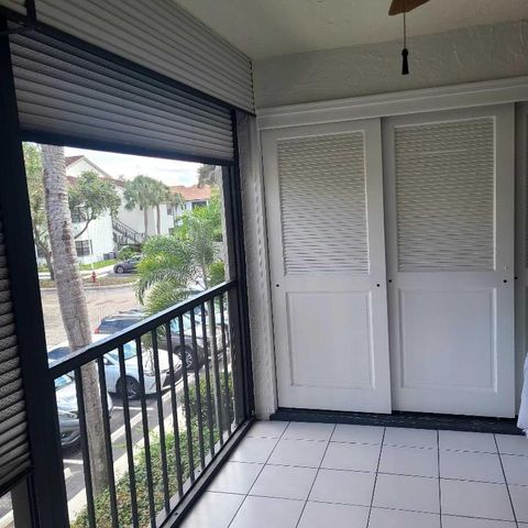 5267 Europa Drive N, Boynton Beach, FL 33437
