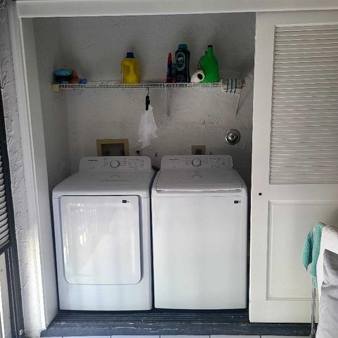 5267 Europa Drive N, Boynton Beach, FL 33437