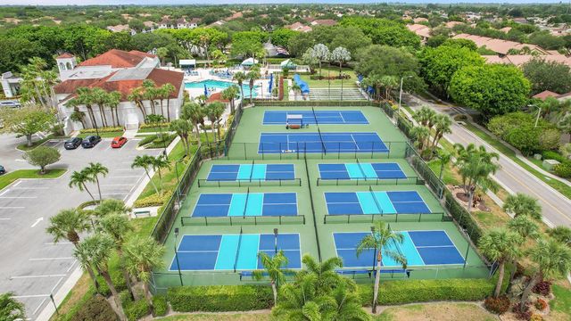 5267 Europa Drive N, Boynton Beach, FL 33437