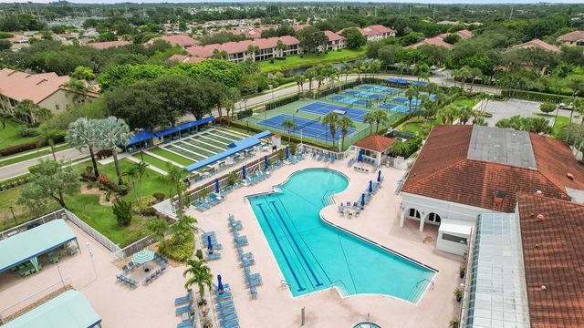 5267 Europa Drive N, Boynton Beach, FL 33437