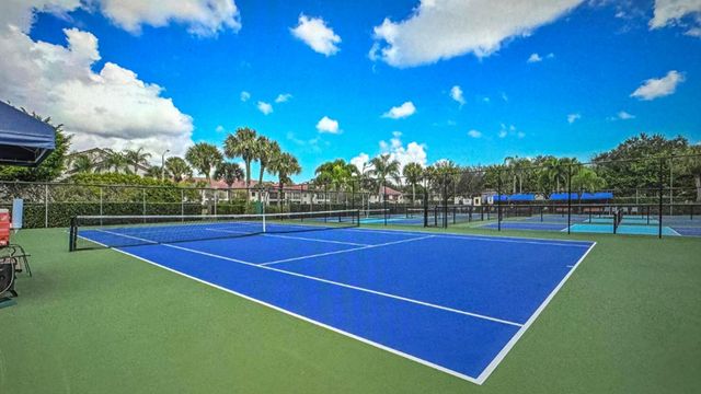 5267 Europa Drive N, Boynton Beach, FL 33437