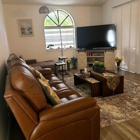 5267 Europa Drive N, Boynton Beach, FL 33437