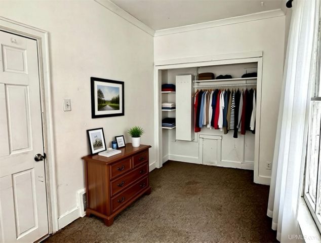 311 W Brown Street, Iron Mountain, MI 49801