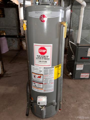 311 W Brown Street, Iron Mountain, MI 49801