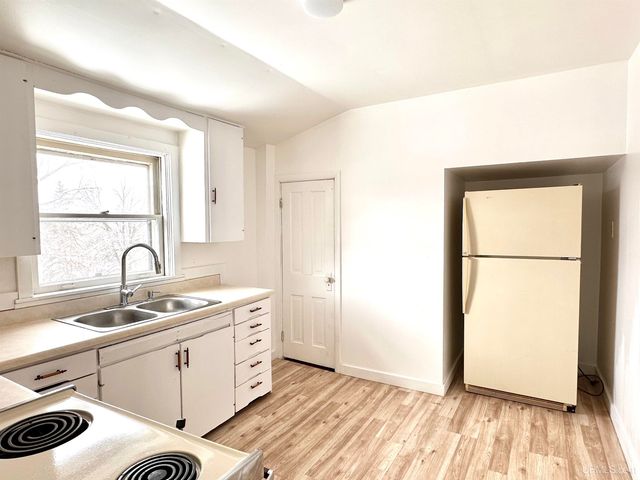 311 W Brown Street, Iron Mountain, MI 49801