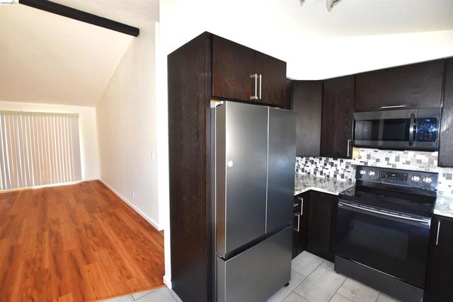 5551 Guadalupe Ct, Concord, CA 94521