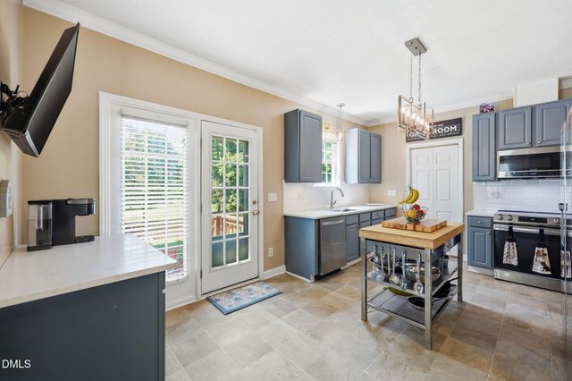 140 Gasper Court, Clayton, NC 27527