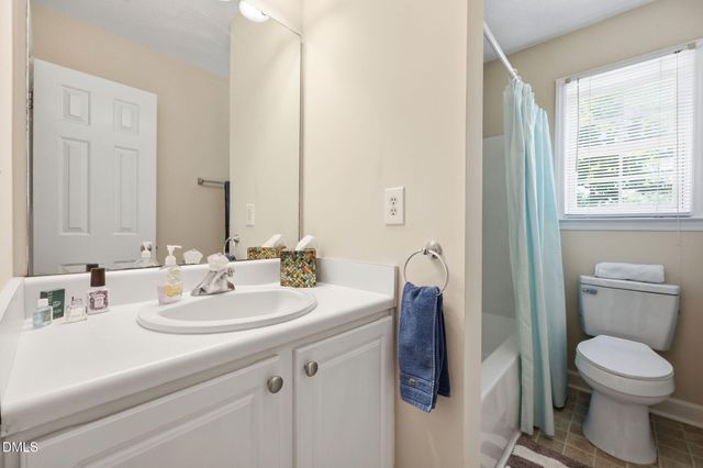 140 Gasper Court, Clayton, NC 27527