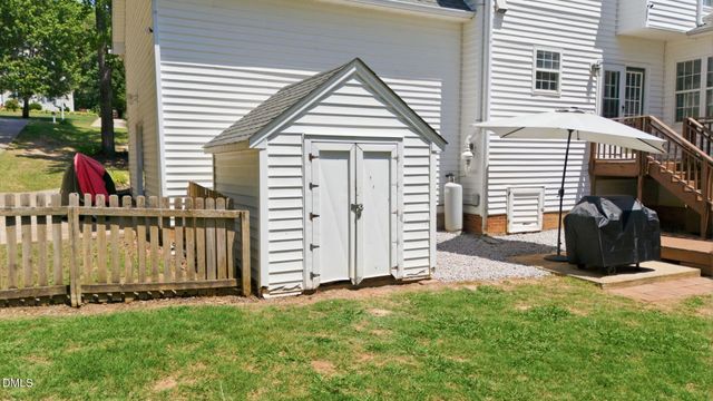 140 Gasper Court, Clayton, NC 27527
