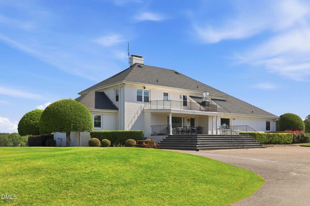 140 Gasper Court, Clayton, NC 27527