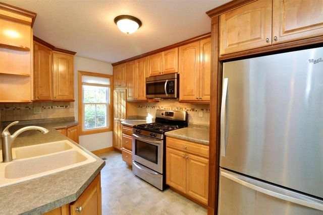 2331 W St Lawrence Avenue, Beloit, WI 53511