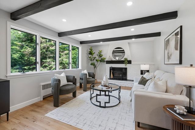14 Brown Drive, Walpole, MA 02081