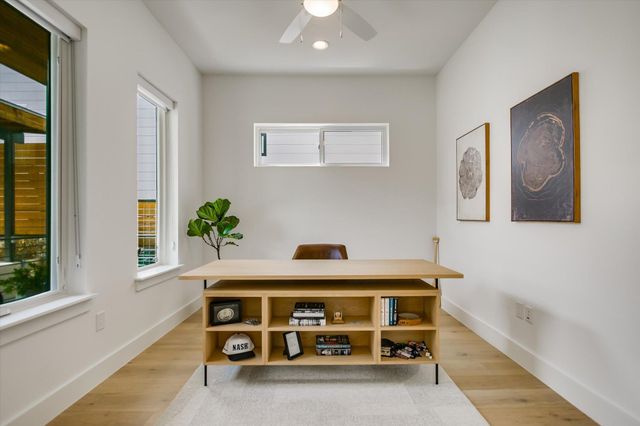 900 S 2nd ST 6, Austin, TX 78704