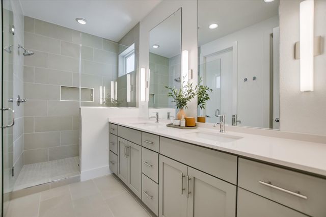 900 S 2nd ST 6, Austin, TX 78704