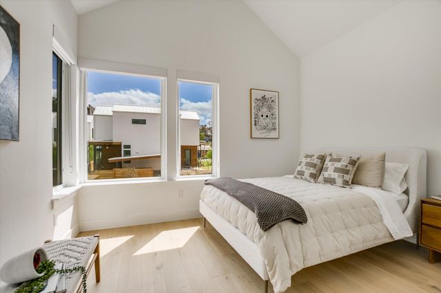 900 S 2nd ST 6, Austin, TX 78704