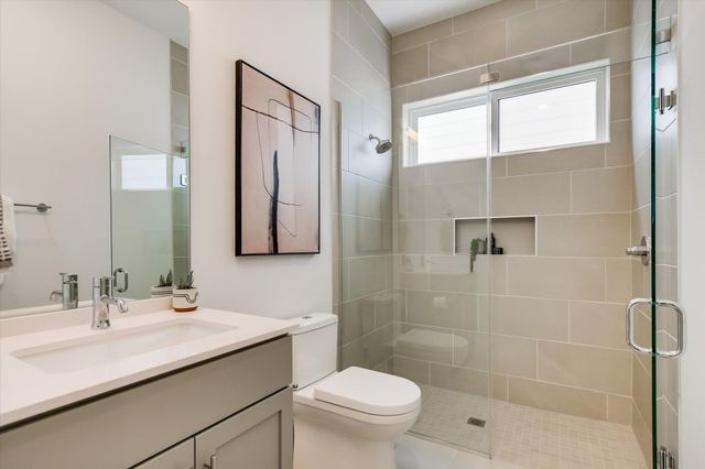 900 S 2nd ST 6, Austin, TX 78704