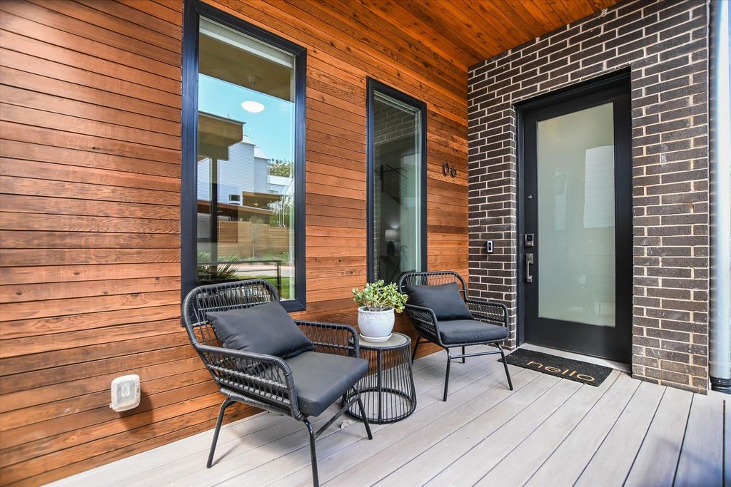 900 S 2nd ST 6, Austin, TX 78704