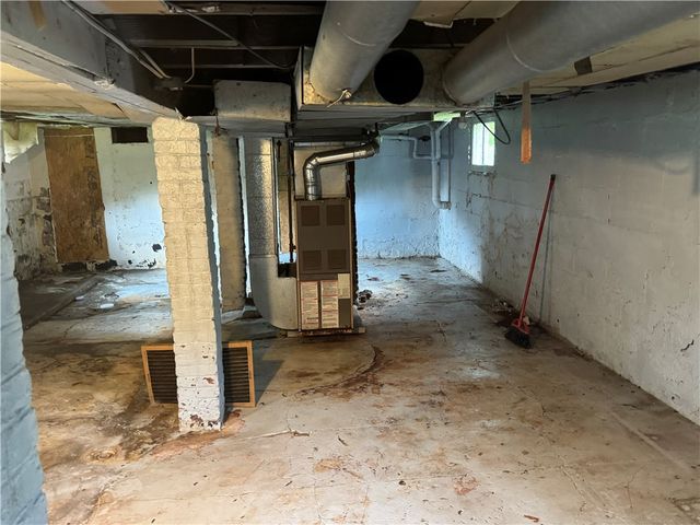 819 Howes Run Rd, Fawn Twp, PA 15084