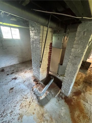 819 Howes Run Rd, Fawn Twp, PA 15084