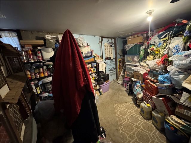 819 Howes Run Rd, Fawn Twp, PA 15084