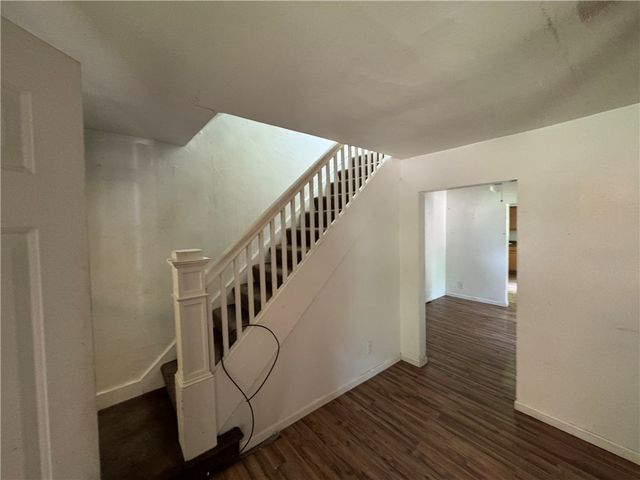 819 Howes Run Rd, Fawn Twp, PA 15084