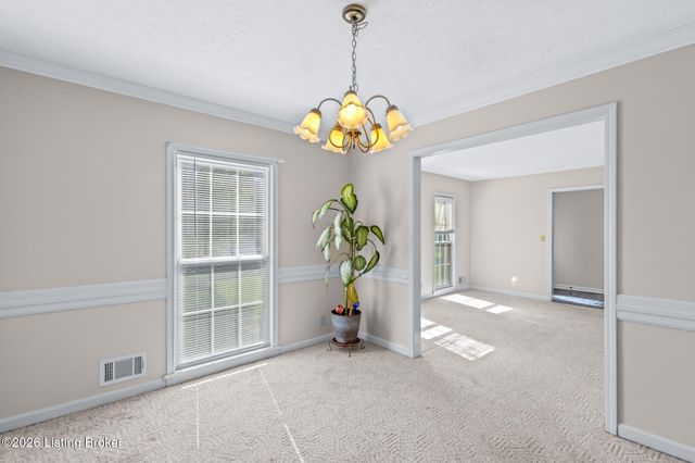 4908 Jerry Dr, Shepherdsville, KY 40165