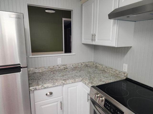 8215 Caper Lane, Port St. Lucie, FL 34952