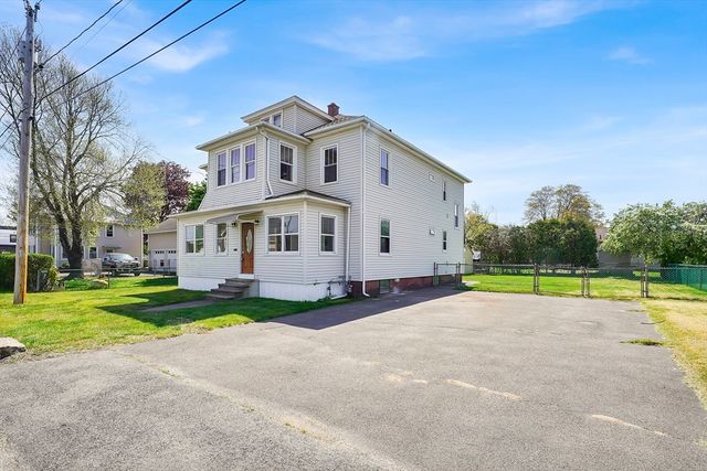157 Sunnymeade Ave, Chicopee, MA 01020