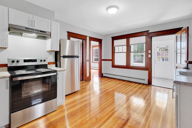 157 Sunnymeade Ave, Chicopee, MA 01020