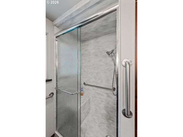 93961 BRIDGE VIEW Ln, North Bend, OR 97459