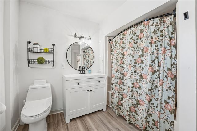 222 E Sheridan Ave, New Castle, PA 16105