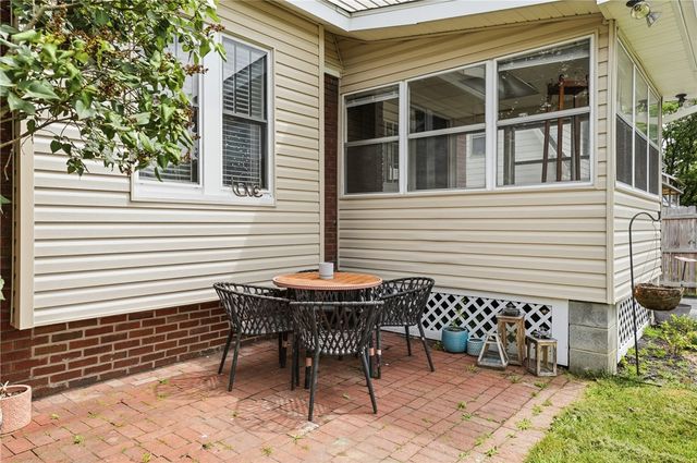 222 E Sheridan Ave, New Castle, PA 16105